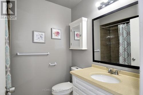 37 Autumn Road, Brantford, ON - Indoor Photo Showing Bathroom