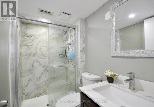 37 Autumn Road, Brantford, ON - Indoor Photo Showing Bathroom