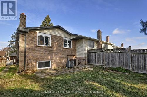 37 Autumn Road, Brantford, ON - Outdoor With Exterior