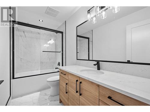 2507 Pinnacle Ridge Drive, West Kelowna, BC - Indoor Photo Showing Bathroom