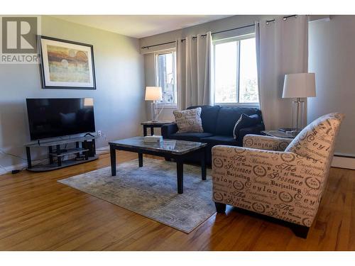 1130-1160 Kingfisher Avenue, Kitimat, BC - Indoor Photo Showing Living Room