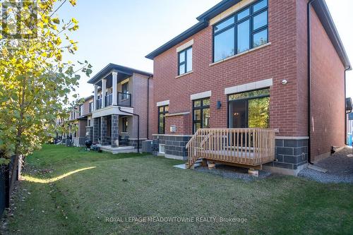 3401 Vernon Powell Drive, Oakville, ON - Outdoor With Exterior