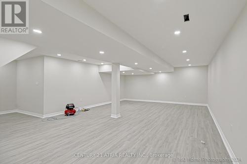 998 Ridge Valley Drive, Oshawa, ON - Indoor Photo Showing Other Room