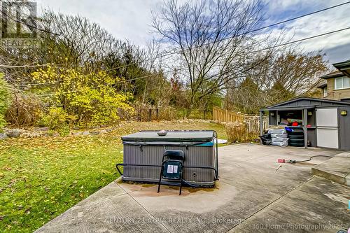 998 Ridge Valley Drive, Oshawa, ON - Outdoor