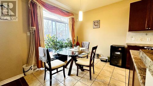 268 Flodden Way E, Ottawa, ON - Indoor Photo Showing Dining Room