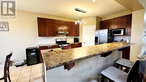 268 Flodden Way E, Ottawa, ON - Indoor Photo Showing Kitchen