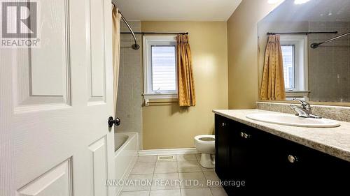 268 Flodden Way E, Ottawa, ON - Indoor Photo Showing Bathroom