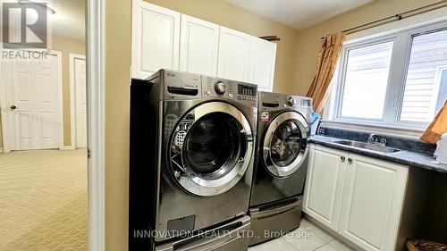 268 Flodden Way E, Ottawa, ON - Indoor Photo Showing Laundry Room