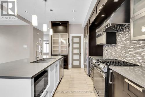 1601 Kingsdale Avenue, Ottawa, ON - Indoor Photo Showing Kitchen With Double Sink With Upgraded Kitchen