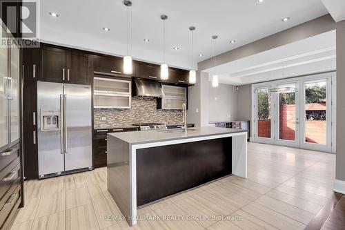 1601 Kingsdale Avenue, Ottawa, ON - Indoor Photo Showing Kitchen With Upgraded Kitchen