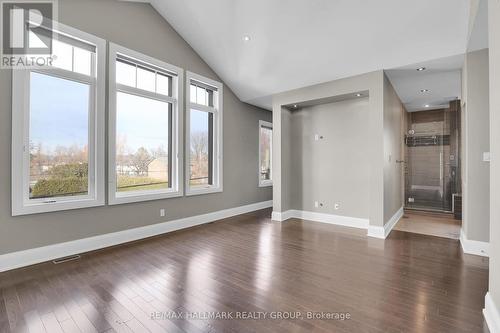 1601 Kingsdale Avenue, Ottawa, ON - Indoor Photo Showing Other Room