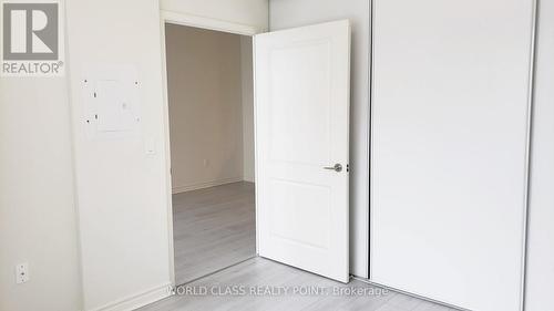 1510 - 349 Rathburn Road W, Mississauga, ON - Indoor Photo Showing Other Room