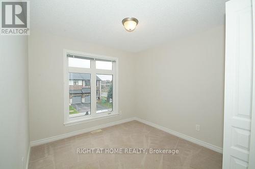 132 Mattingly Way, Ottawa, ON - Indoor Photo Showing Other Room