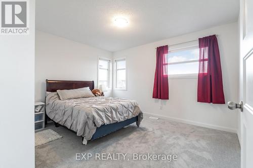 1269 Diamond Street, Clarence-Rockland, ON - Indoor Photo Showing Bedroom