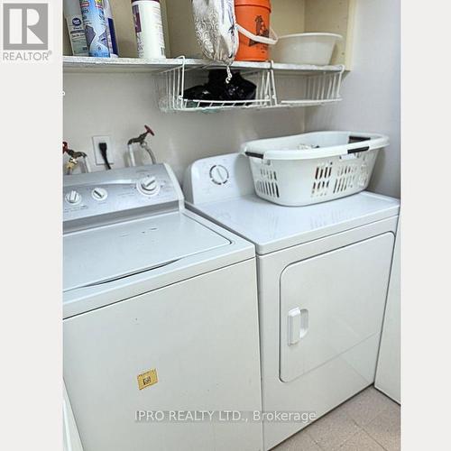 606 - 65 Southport Street E, Toronto, ON - Indoor Photo Showing Laundry Room