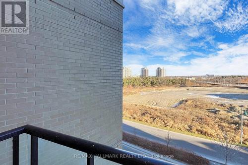 509 - 131 Upper Duke Crescent, Markham, ON - Outdoor