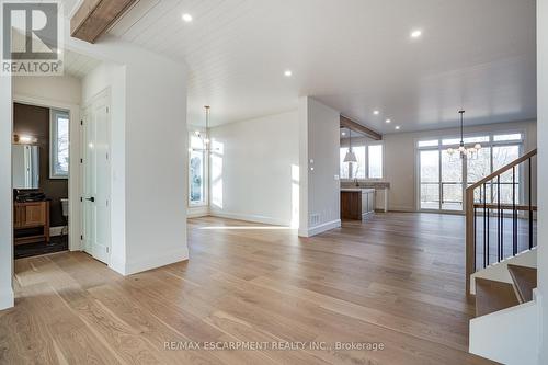 941 Old Mohawk Road, Hamilton, ON - Indoor Photo Showing Other Room