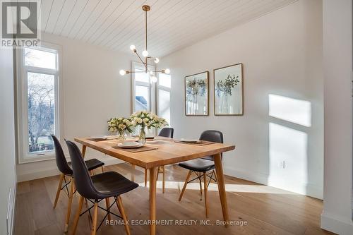 941 Old Mohawk Road, Hamilton, ON - Indoor Photo Showing Dining Room