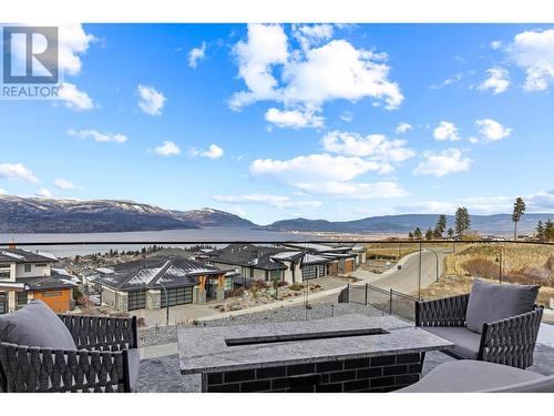 5584 Upper Mission Court, Kelowna, BC - Outdoor With View