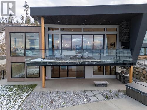 5584 Upper Mission Court, Kelowna, BC - Outdoor With Deck Patio Veranda