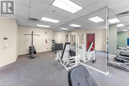 523 - 8111 Forest Glen Drive, Niagara Falls (208 - Mt. Carmel), ON - Indoor Photo Showing Gym Room