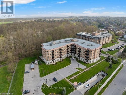 523 - 8111 Forest Glen Drive, Niagara Falls (208 - Mt. Carmel), ON - Outdoor With View