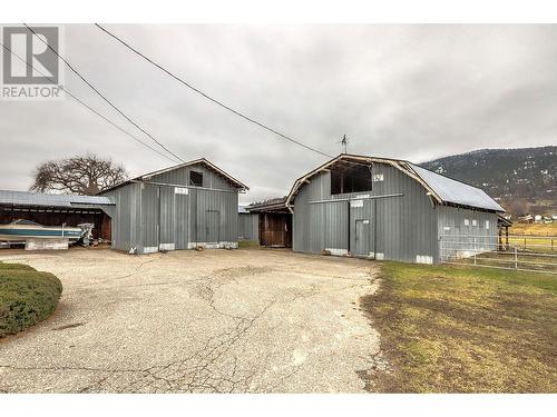 2483 Francis Street, Vernon, BC - Outdoor