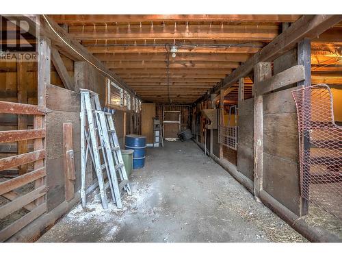 2483 Francis Street, Vernon, BC - Indoor Photo Showing Other Room