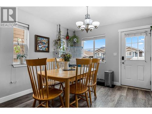 930 Stagecoach Drive Unit# 14, Kamloops, BC - Indoor Photo Showing Dining Room