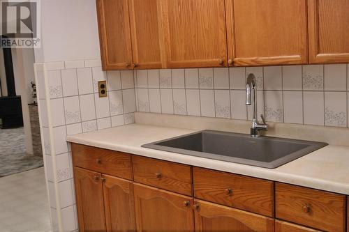 120 Bainbridge St, Sault Ste. Marie, ON - Indoor Photo Showing Kitchen