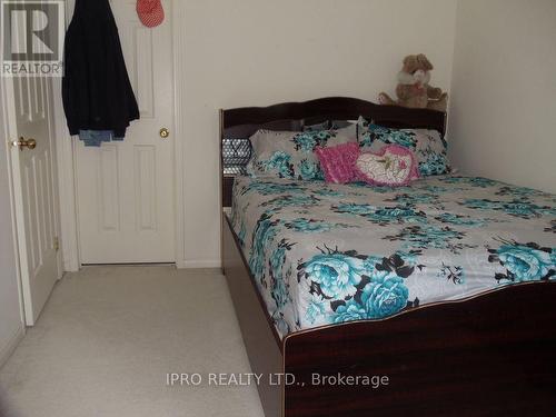 Mn&2Nd - 209 Checkerberry Crescent, Brampton, ON - Indoor Photo Showing Bedroom