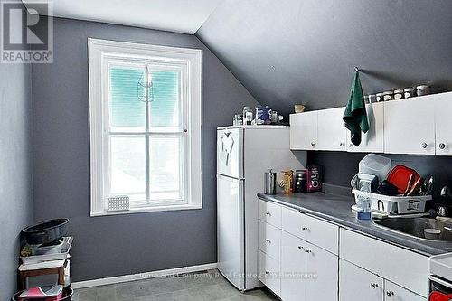 45 West Gore Street, Stratford, ON - Indoor Photo Showing Kitchen