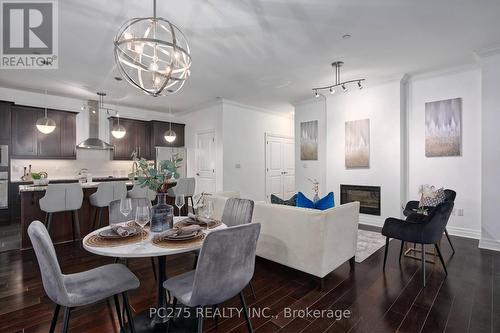 2404 - 330 Ridout Street N, London, ON - Indoor Photo Showing Dining Room