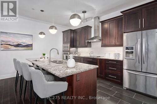 2404 - 330 Ridout Street N, London, ON - Indoor Photo Showing Kitchen With Double Sink With Upgraded Kitchen