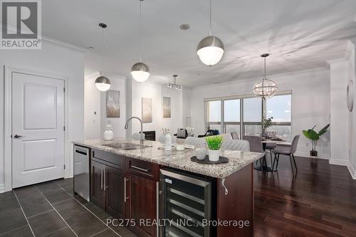 2404 - 330 Ridout Street N, London, ON - Indoor Photo Showing Kitchen With Upgraded Kitchen