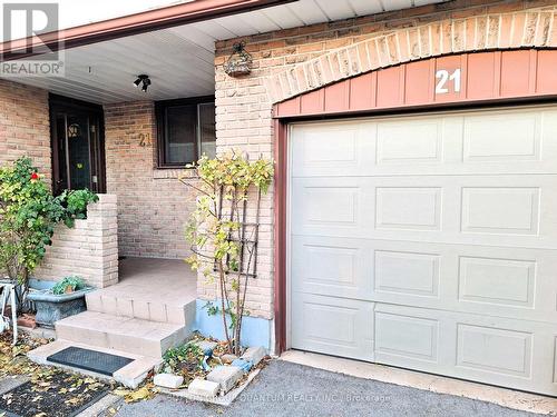 21 Drury Crescent, St. Catharines, ON - Outdoor With Exterior