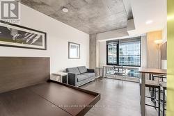 2915 - 105 CHAMPAGNE AVENUE S  Ottawa, ON K1S 4P3