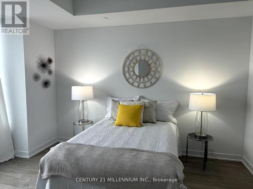 3009 - 1926 Lakeshore Boulevard, Toronto, ON - Indoor Photo Showing Bedroom