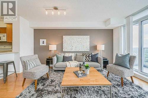 3207 - 4978 Yonge Street, Toronto, ON - Indoor Photo Showing Living Room