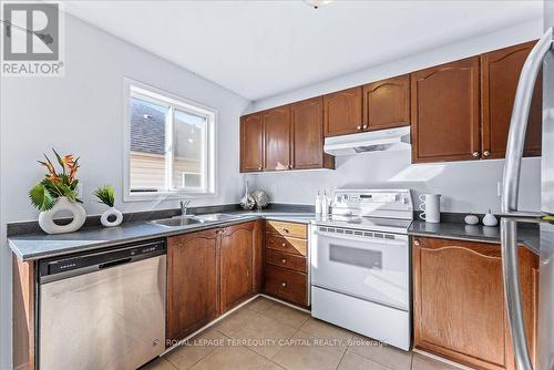 54 Copeman Crescent, Barrie, ON - Indoor Photo Showing Kitchen With Double Sink