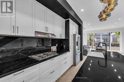 828 Alpine Avenue, Ottawa, ON - Indoor Photo Showing Kitchen