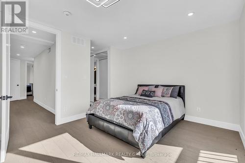 828 Alpine Avenue, Ottawa, ON - Indoor Photo Showing Bedroom