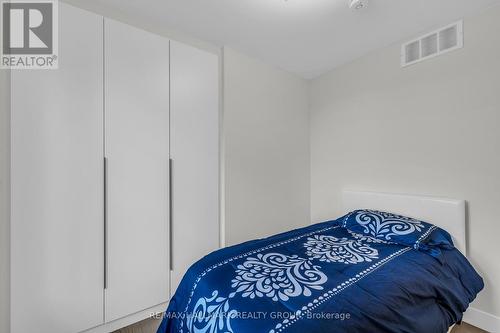 828 Alpine Avenue, Ottawa, ON - Indoor Photo Showing Bedroom