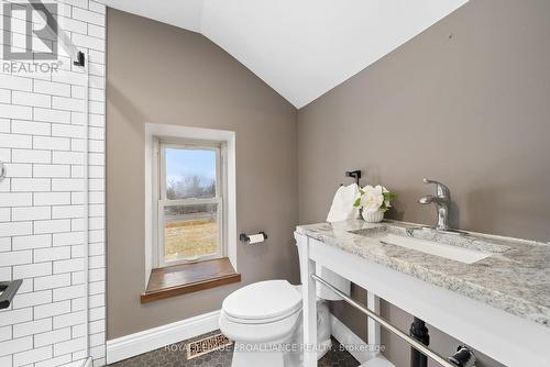 3616 Blessington Road, Tyendinaga, ON - Indoor Photo Showing Bathroom