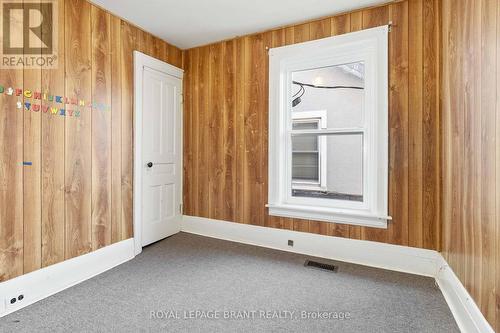 29/31 London Street, Tillsonburg, ON - Indoor Photo Showing Other Room