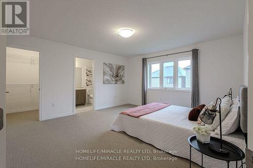 27 Mclaren Avenue, Brantford, ON - Indoor Photo Showing Bedroom