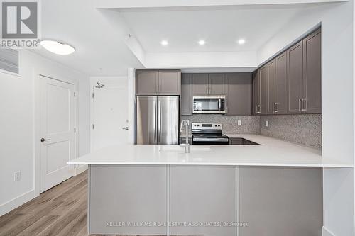 108 - 4 Kimberly Lane, Collingwood, ON - Indoor Photo Showing Kitchen With Upgraded Kitchen