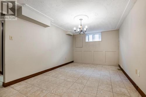 Lower - 62 Henley Drive, Hamilton, ON - Indoor Photo Showing Other Room