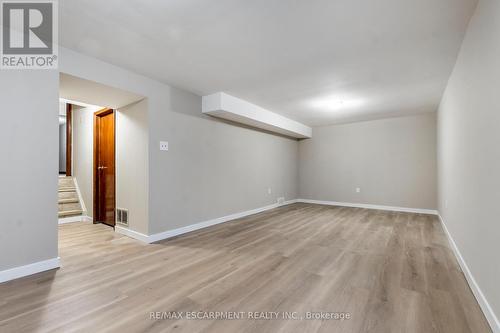 Lower - 62 Henley Drive, Hamilton, ON - Indoor Photo Showing Other Room