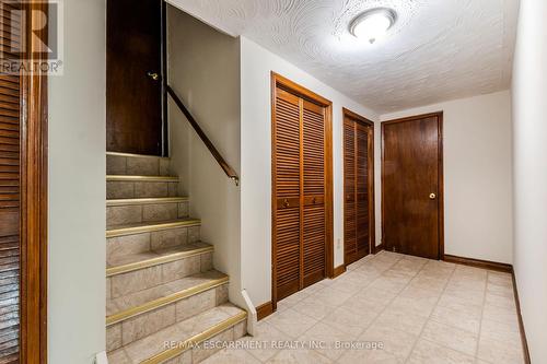 Lower - 62 Henley Drive, Hamilton, ON - Indoor Photo Showing Other Room